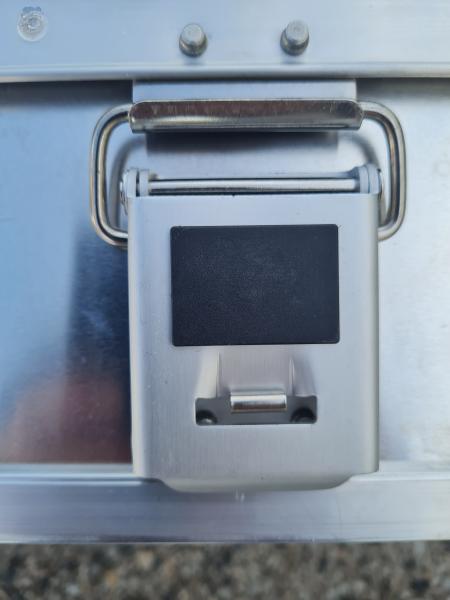 Alukiste Alubox Feuerwehr Transportbox Kiste Typ 6 mit Trennwand 80x40x30